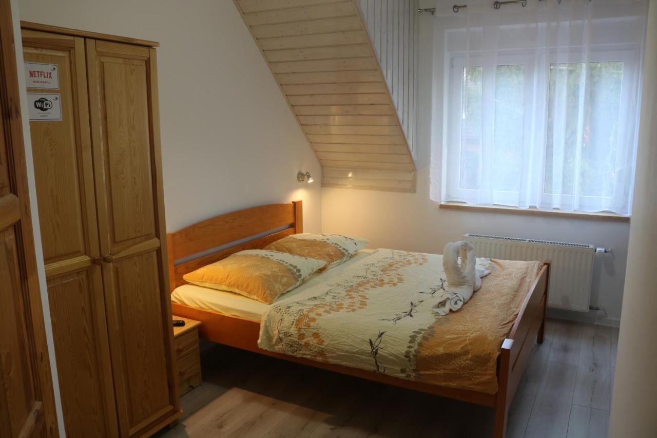 Pod Zaglami Apartment Pobierowo Exterior photo