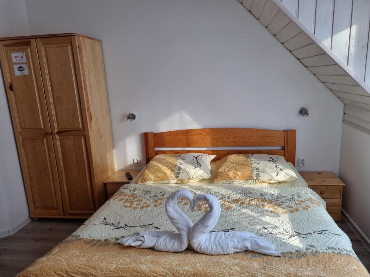 Pod Zaglami Apartment Pobierowo Exterior photo