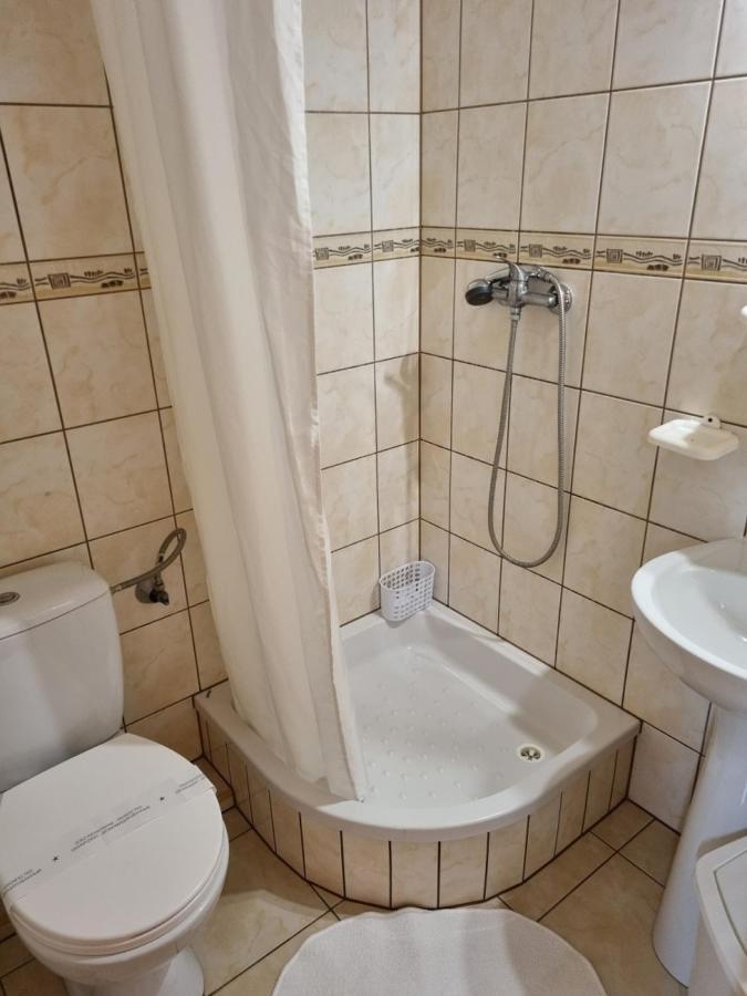 Pod Zaglami Apartment Pobierowo Exterior photo